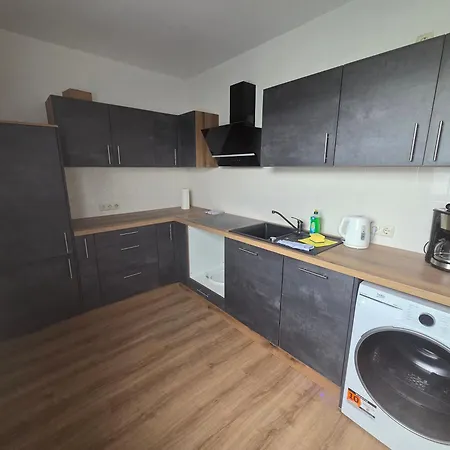 Lägenhet Monteuerwohnung In Ruhiger Lage *